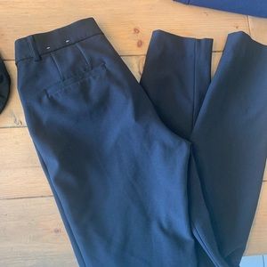 Worn once for work but I don’t go out anymore like new